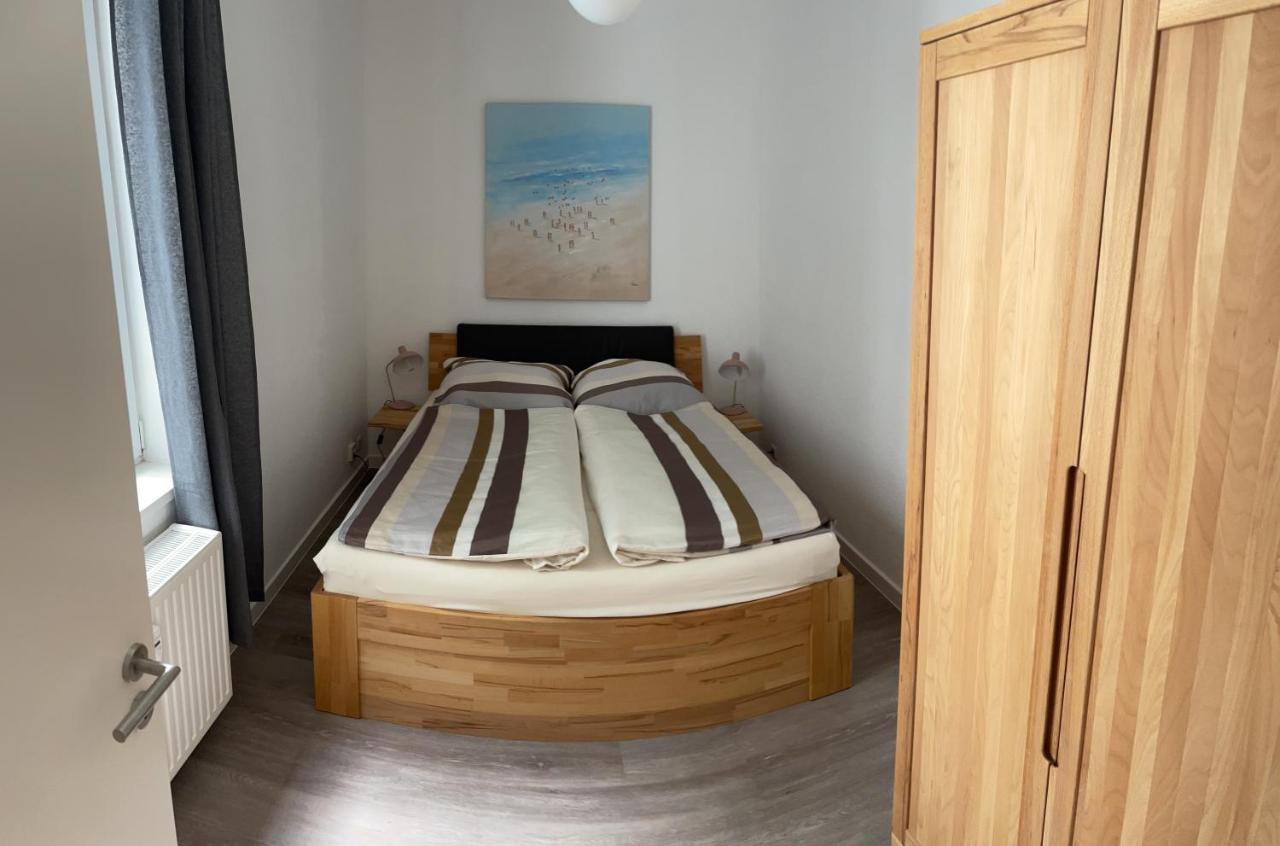 Ruhige Ferienwohnung Rostock Bagian luar foto